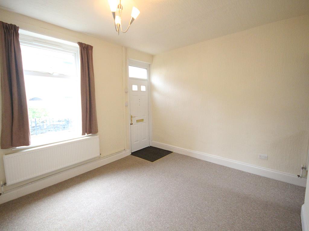 2 bedroom mid terrace house Let Agreed in Barnoldswick - 2016-04-06 09.00.37.jpg